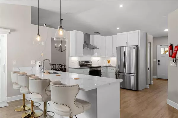 9693 58TH ST N, Pinellas Park, FL 33782