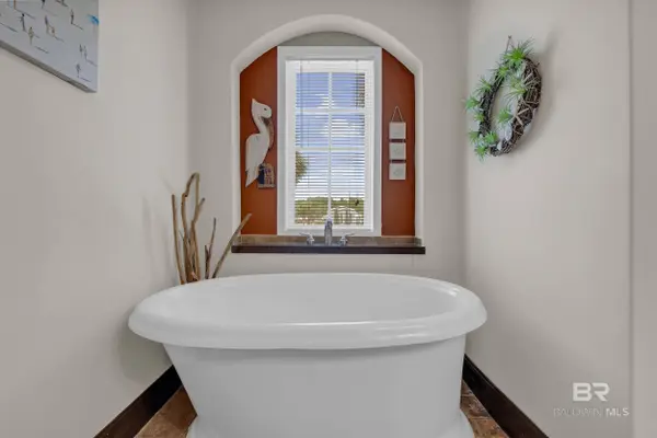 16707 Ft Morgan Road #8, Gulf Shores, AL 36542