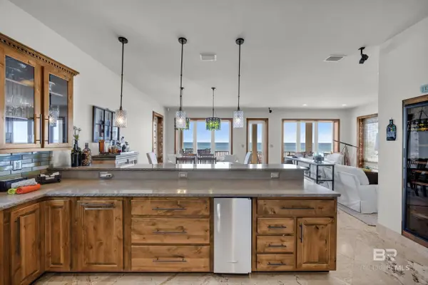 1977 WEST BEACH Boulevard, Gulf Shores, AL 36542