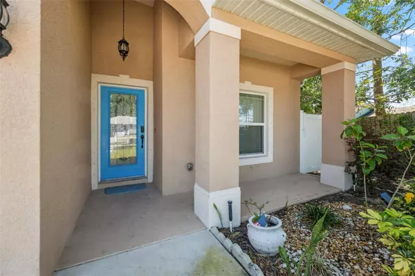 4320 W LAUREL ST, Tampa, FL 33607