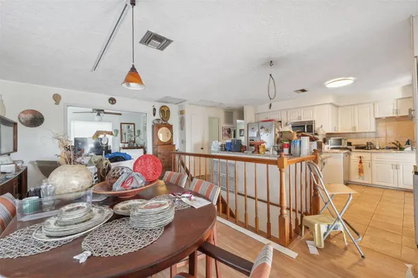 108 SHORE DR, Tarpon Springs, FL 34689