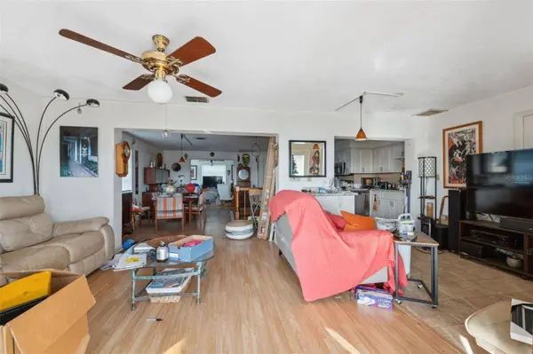 108 SHORE DR, Tarpon Springs, FL 34689