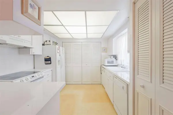 1250 S PINELLAS AVE #910, Tarpon Springs, FL 34689