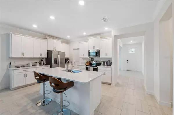 16787 SHELL BAY DR, Land O Lakes, FL 34638