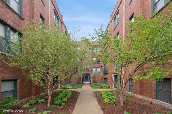 3128 W Carmen AVE #2, Chicago, IL 60625
