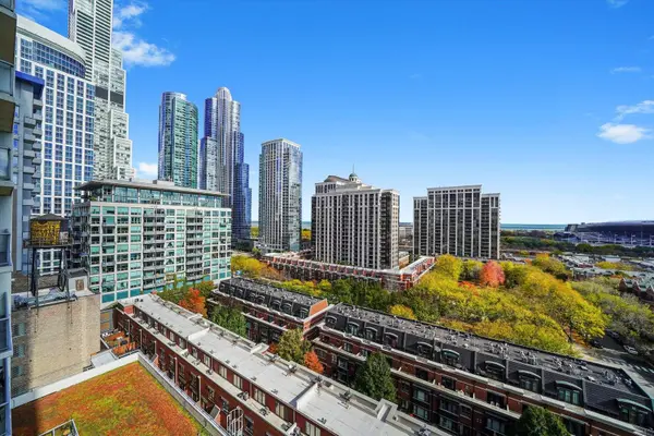 100 E 14th ST #1203, Chicago, IL 60605