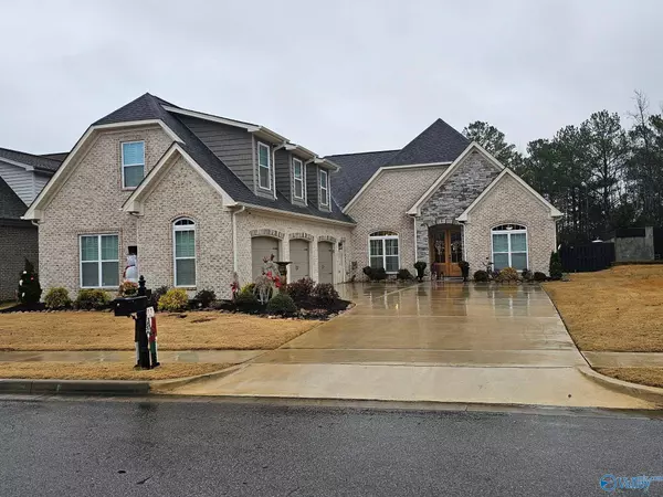 9B Shadow Creek Drive, Athens, AL 35613