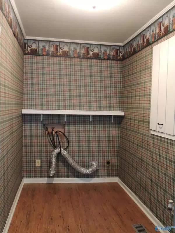 26468 Childrens Lane, Athens, AL 35613