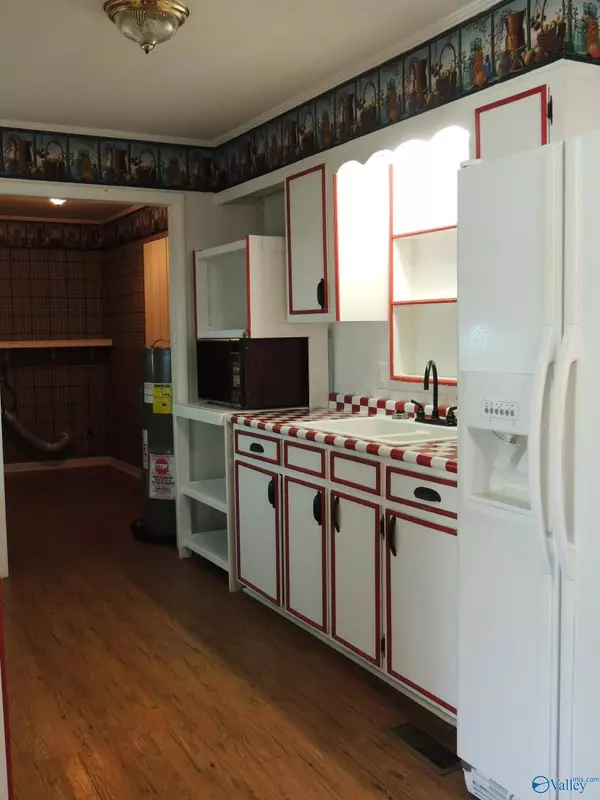 26468 Childrens Lane, Athens, AL 35613