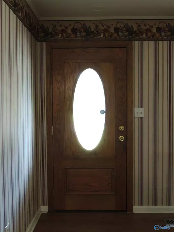 26468 Childrens Lane, Athens, AL 35613