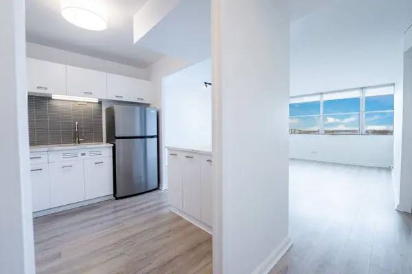 6301 N Sheridan RD #14J, Chicago, IL 60660