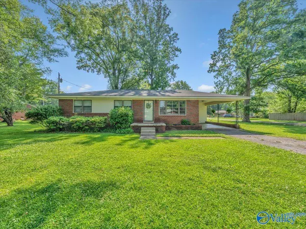 605 Hereford Drive, Athens, AL 35611