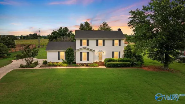 104 Whitfield Drive, Athens, AL 35613