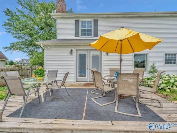 104 Whitfield Drive, Athens, AL 35613