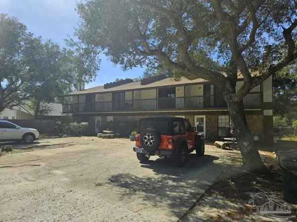 5791 Coronada Blvd, Pensacola, FL 32507