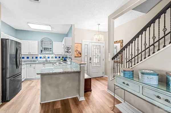 7224 Majestic Blvd, Navarre, FL 32566