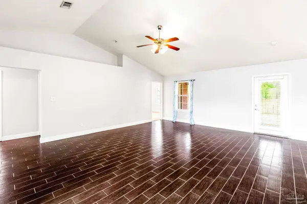 11532 Aruba Dr, Pensacola, FL 32506