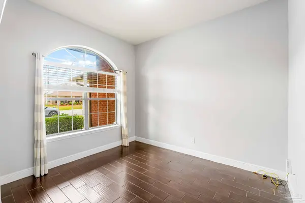11532 Aruba Dr, Pensacola, FL 32506