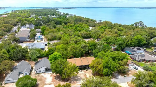 5791 Coronada Blvd, Pensacola, FL 32507