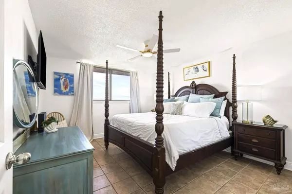 1199 Ft Pickens Rd, Pensacola Beach, FL 32561