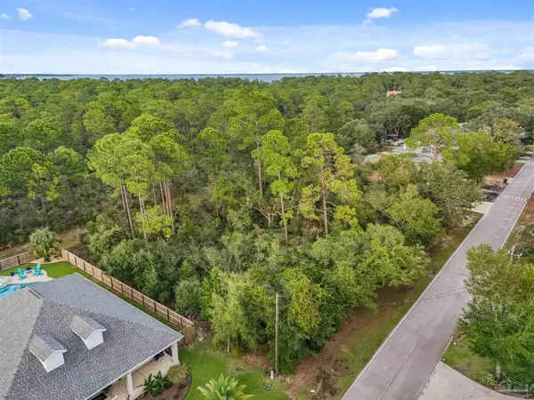 16570 Innerarity Pt Rd, Pensacola, FL 32507