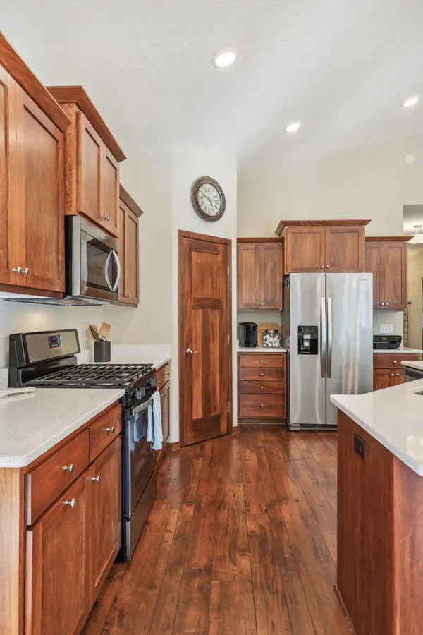 13635 Autumn WAY, Rogers, MN 55374