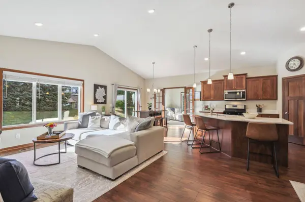 13635 Autumn WAY, Rogers, MN 55374