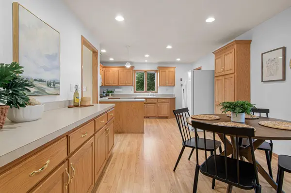 17213 Van Buren ST NE