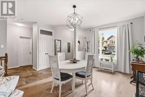 518 STONECHURCH WAY, Ottawa, ON K2J0C6