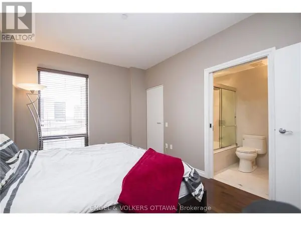 90 George ST #411, Ottawa, ON K1N0A8
