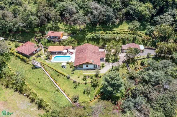 Exceptional Private Retreat in Atenas, Atenas, 20501