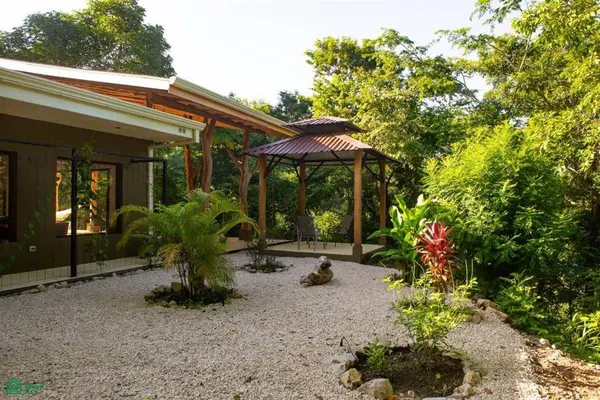 Natural Refuge - Playa Órganos, Puntarenas, 60105