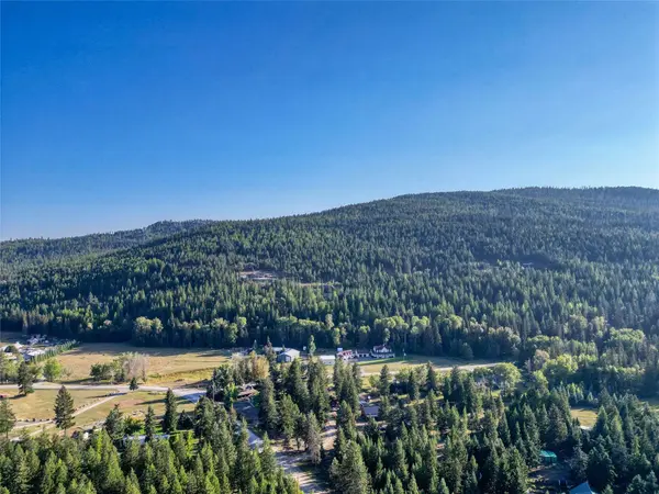 110 Mountain Meadow RD, Kalispell, MT 59901