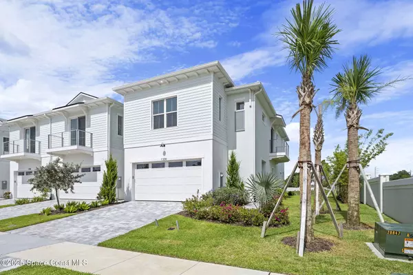 1370 Windchime LN, Melbourne, FL 32935