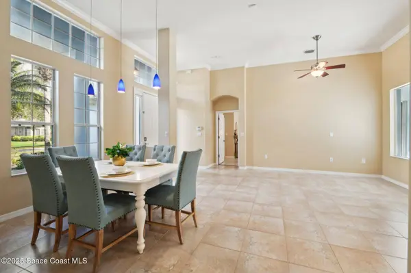 115 Ridgemont CIR SE, Palm Bay, FL 32909