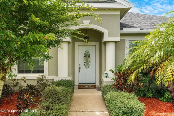 4009 Gardenwood CIR, Grant, FL 32949