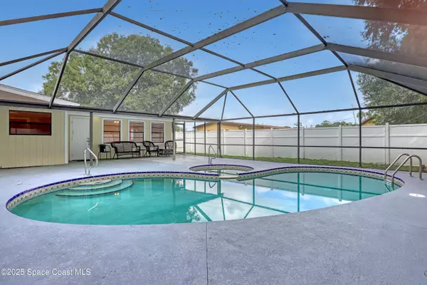 1915 47th AVE, Vero Beach, FL 32966