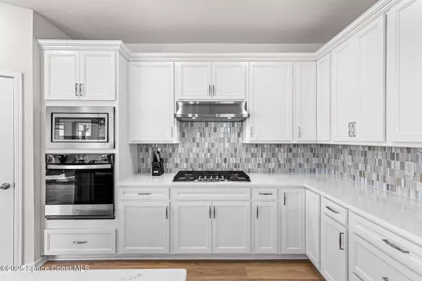 8870 Shoreline AVE, Melbourne, FL 32940