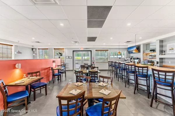 4720 Dixie HWY NE, Palm Bay, FL 32905