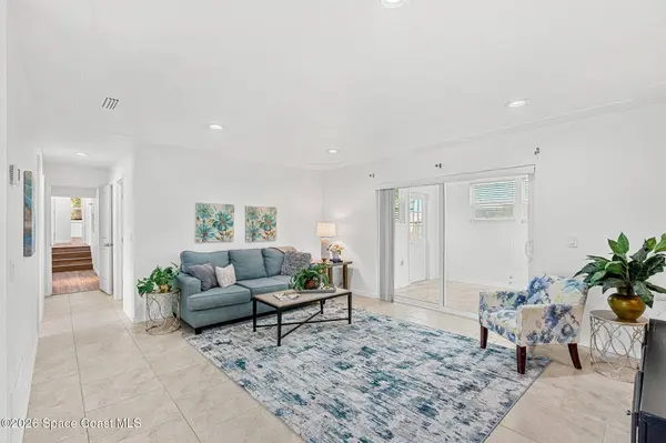 135 Oakledge DR, Rockledge, FL 32955
