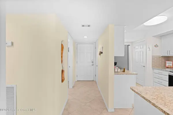 3873 S Banana River BLVD #103, Cocoa Beach, FL 32931