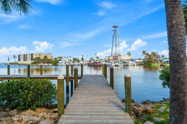 3873 S Banana River BLVD #103, Cocoa Beach, FL 32931