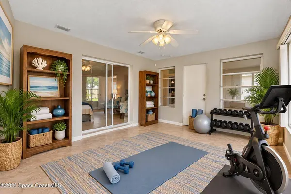698 Sheridan Woods DR, West Melbourne, FL 32904