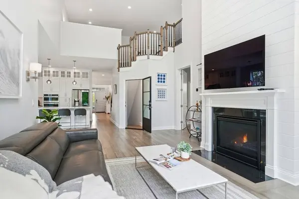 48 Briarwood, Plymouth, MA 02360