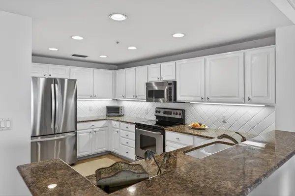 3702 N Highway A1a #503, Hutchinson Island, FL 34949