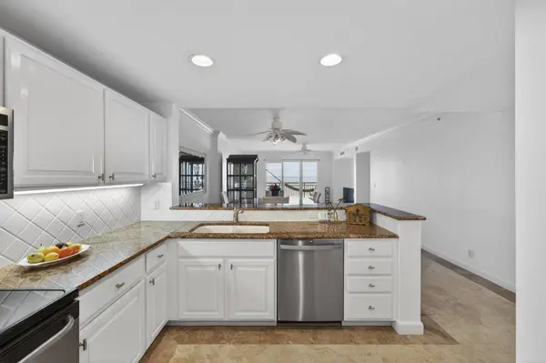 3702 N Highway A1a #503, Hutchinson Island, FL 34949