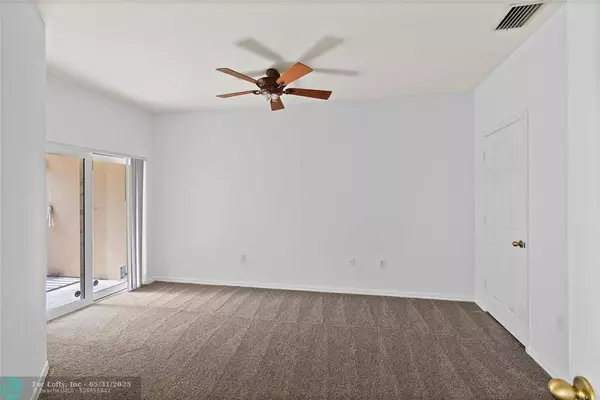 2258 57th Cir #2258, Vero Beach, FL 32966