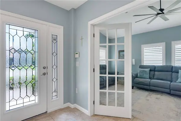 1712 Berkshire CIR SW, Vero Beach, FL 32968