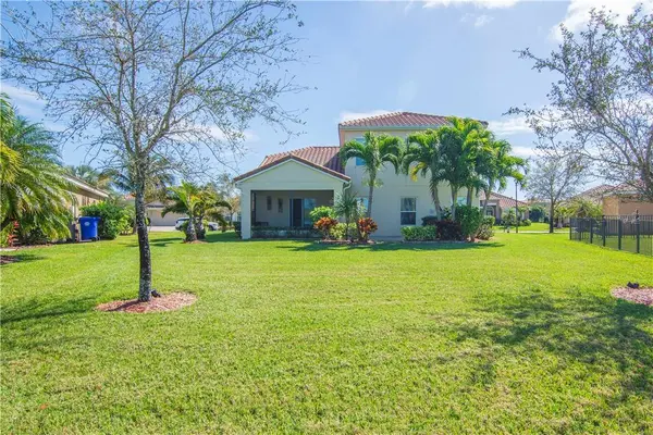 1750 Berkshire CIR SW, Vero Beach, FL 32968