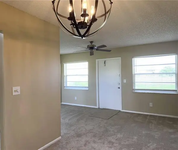 60 Woodland DR #104, Vero Beach, FL 32962